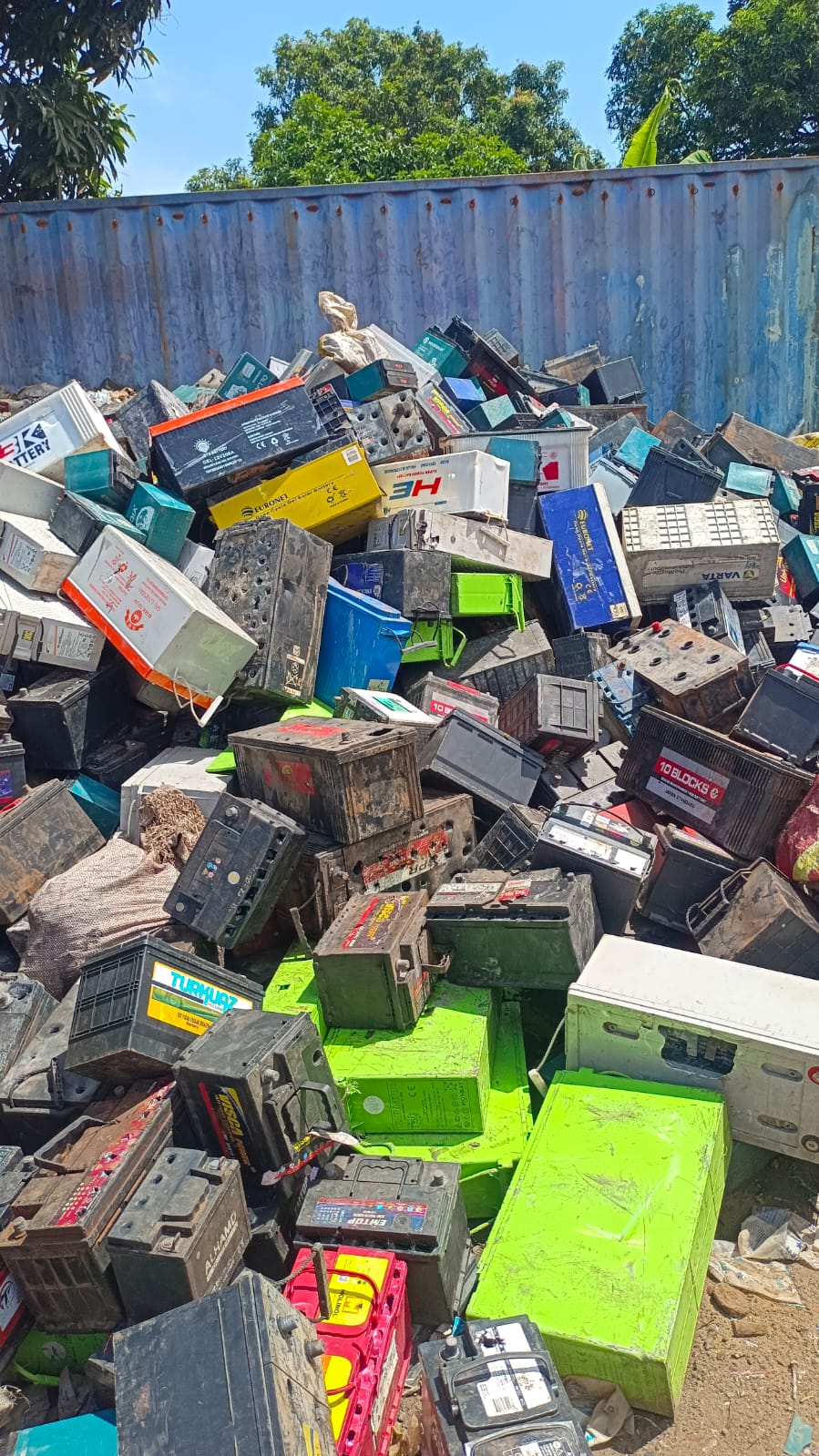 Premium Battery Scrap
